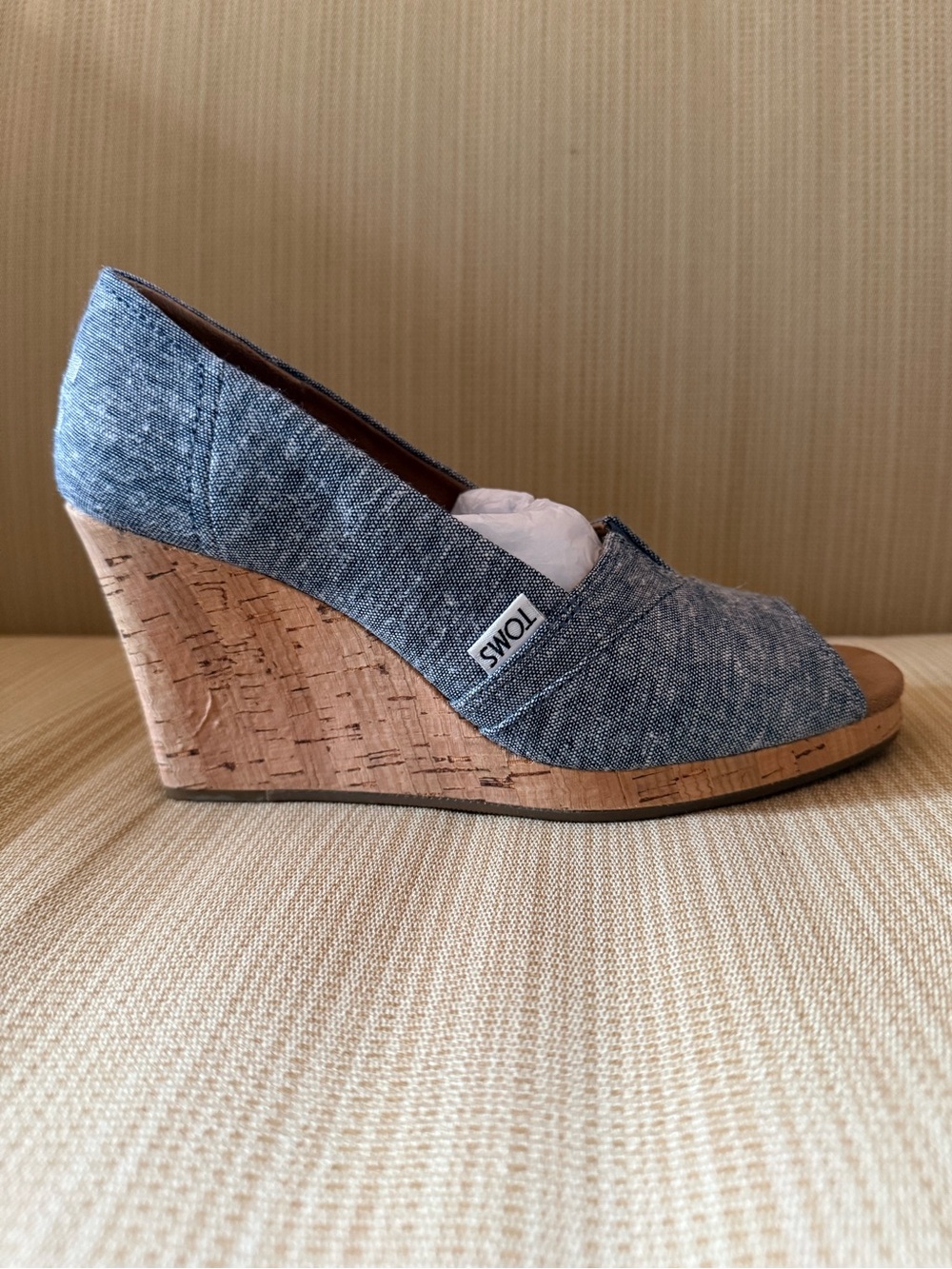 NWT TOMS Navy Blue Chambray Cork Wedge Peep-Toe
